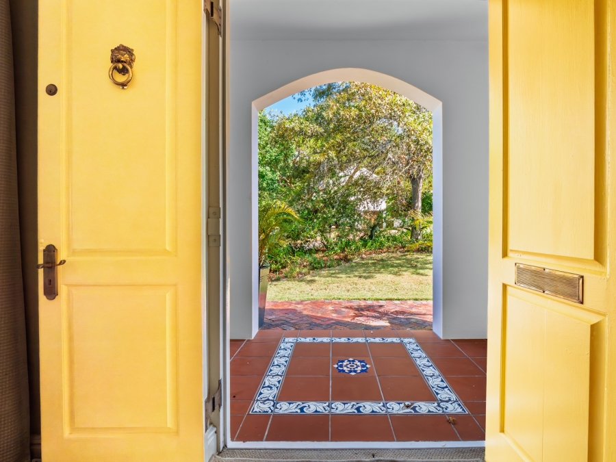 4 Bedroom Property for Sale in Belvidere Estate Western Cape